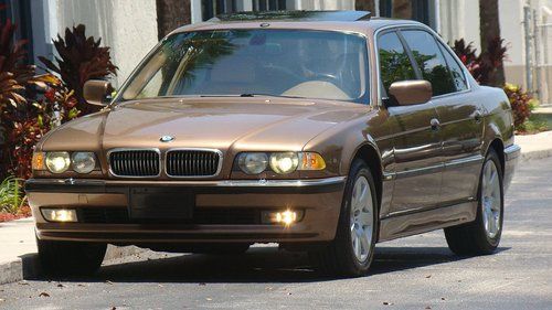 2001 bmw 740il premium luxury sedan with all the bells and whisles no reserve