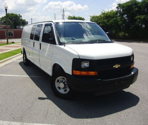 2010 chevrolet g3500 express van-extended, 4.8l, v8 with 6 speed hd w/over drive