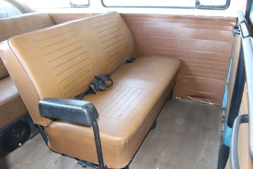 VW Bus van 1971, image 14
