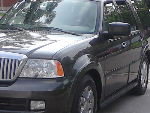 Purchase used 2005 Lincoln Navigator 7 Seater SUV in ... Purchase used 2005 Lincoln Navigator 7 Seater SUV in ...