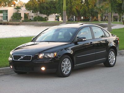 2007 volvo s40 t5 non smoker clean accident free florida clean car no reserve!