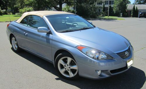 2006 toyota camry solara sle convertible automatic  29,000 miles mint!!!