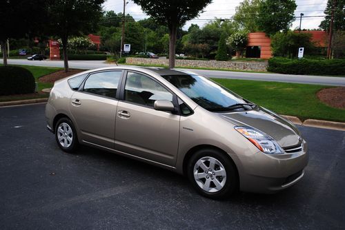 2007 toyota prius touring w/nav - one owner, no accidents, mint condition