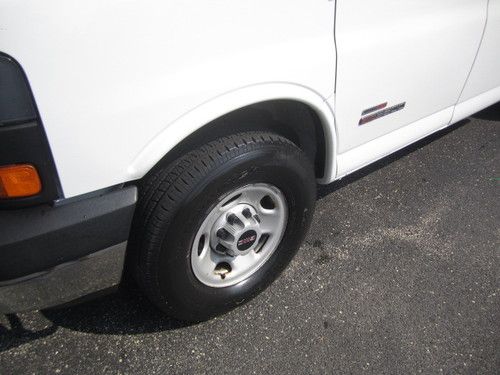 Purchase used 2006 GMC G3500 CHEVY EXPRESS 1-TON DURAMAX ... Purchase used 2006 GMC G3500 CHEVY EXPRESS 1-TON DURAMAX ...