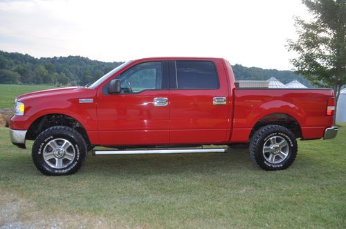 2005 ford f-150 xlt 4x4 crew cab, 5.4l v-8 , red, very nice, must see
