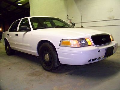 No reserve - low mileage - p71 police package - local township owned since new