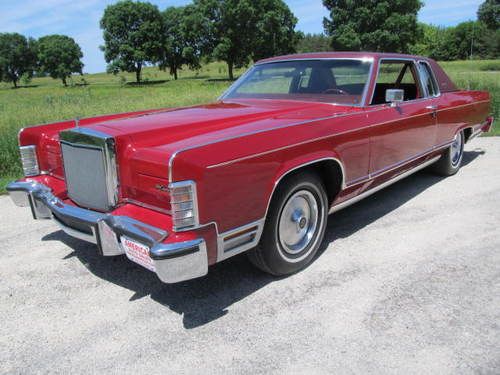 1979 lincoln town car coupe, 1 family owned, 5800 miles..no reserve