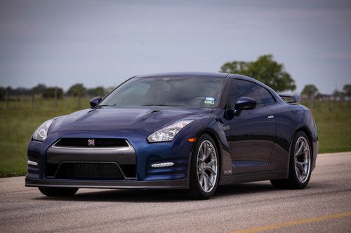 Hennessey performance engineering 2014 nissan gt-r hpe 750 #1