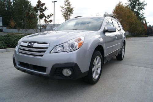 2013 subaru outback 2.5i. limited. 9400 miles. excellent car. heated seats.