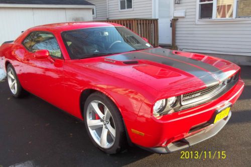 2009 red challenger srt, only 8900 miles!