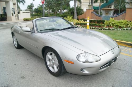1999 jaguar xk8 base convertible 2-door 4.0l  low miles mint condition  perfect