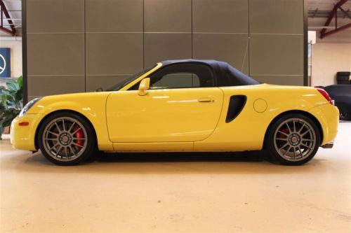 2000 toyota mr2 spyder turbo with low miles! one of a kind! one owner!