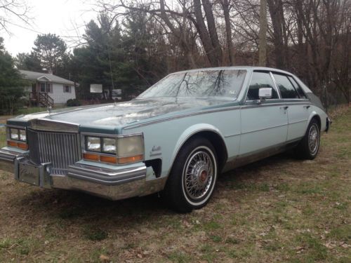 1981 cadillac seville diesel 94,000 miles 2-tone green