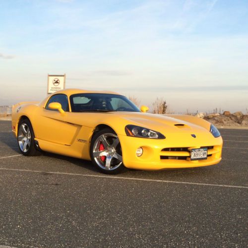 2006 supercharged dodge viper