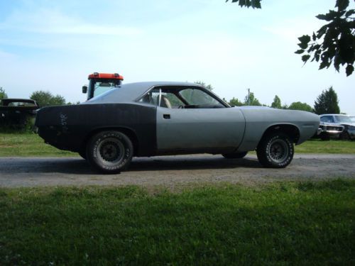 1970 plymouth cuda...great drag car candidate...or for parts.