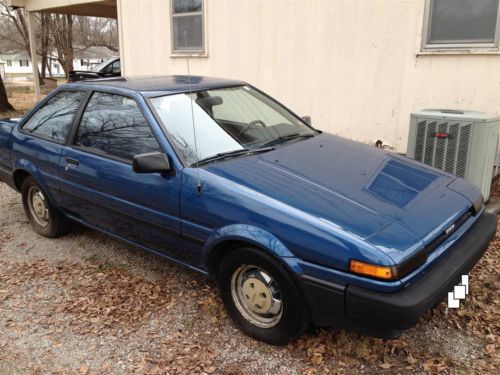 1987 toyota corolla ae86 - new engine and great shape - real mileage 43,000