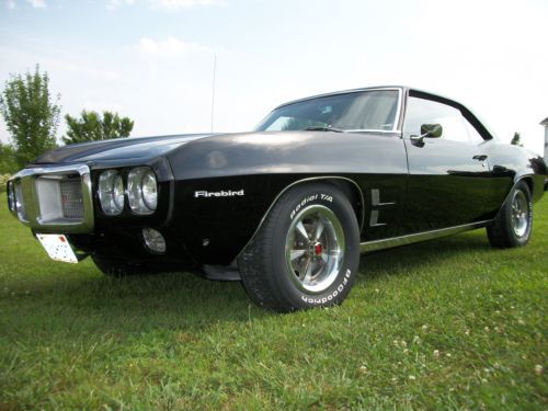 *no reserve* beautiful all black 1969 pontiac firebird 350ci v-8 4spd p/s p/disc