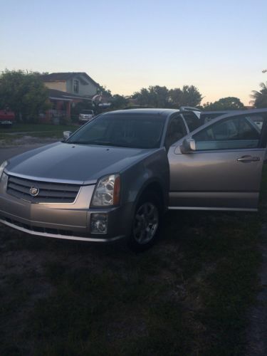 2006 cadillac srx suv