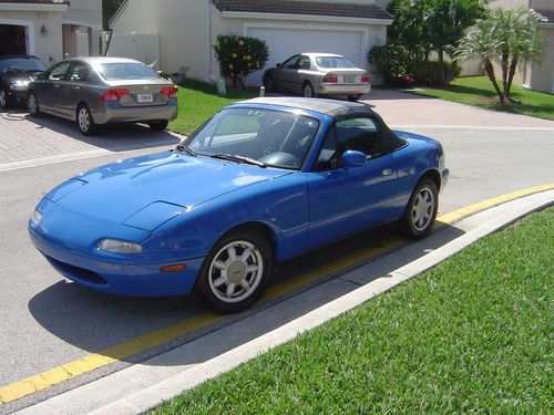 1990 mazda miata base convertible 2-door 1.6l