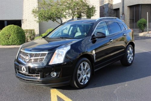 Beautiful 2012 cadillac srx4, loaded with options, just serviced, warranty