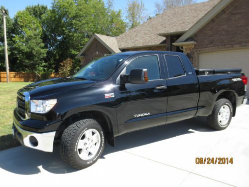 2012 toyota tundra base extended crew cab pickup 4-door 5.7l 4x4