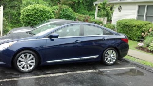 Buy used 2011 Hyundai Sonata GLS/ Sport 6 Speed Manual ...
