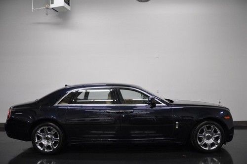 2012 rolls royce ghost  "ewb"  sapphire blue  moccasin  leather only 8500 miles