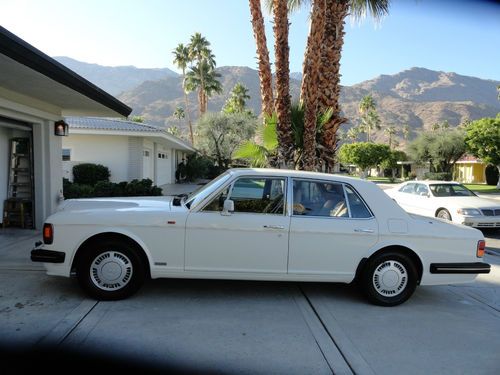 1990 bentley turbo r  one owner car with 49k miles, white with tan hides clean