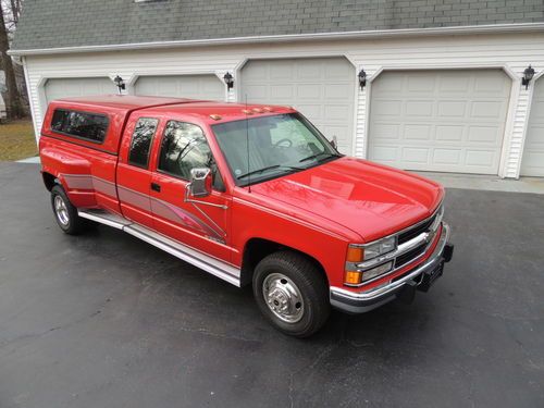 Low mileage 1994 chevrolet 3500 6.5 liter dually diesel tow  truck only 33k