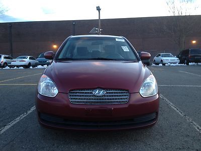 Hyundai accent*gas saver*like new*i pod ready*no reserve*pre-owned*low price