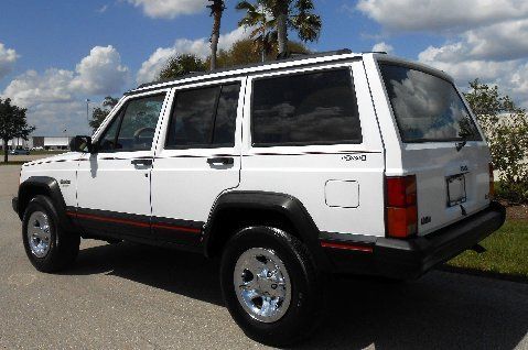 Gorgeous sport 4x4~rust free~frost white~sweet suv~rare~96 97 98 99 00 01 02