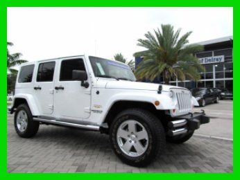 12 white 3.6l v6 automatic 4wd suv *heated leather seats *navigation *1 fl owner