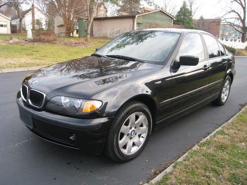 Wow 2004 bmw 325xi 5 speed manual looks and runs 100% no reserve auction