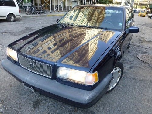 1996 volvo 850 wagon 5 speed runs &amp; drives excellent cold a/c, nice make offer!