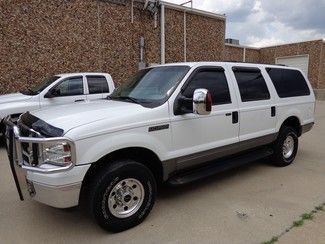 2005 ford excursion xlt powerstroke diesel-4x4-dvd-tv-carfax certified