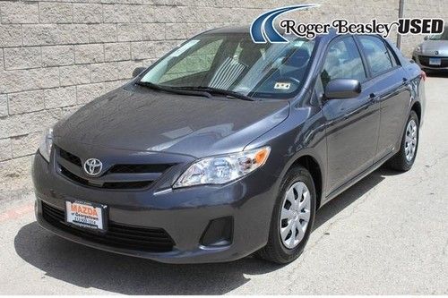 Toyota corolla le gray 4-speed automatic low miles aux mp3 input