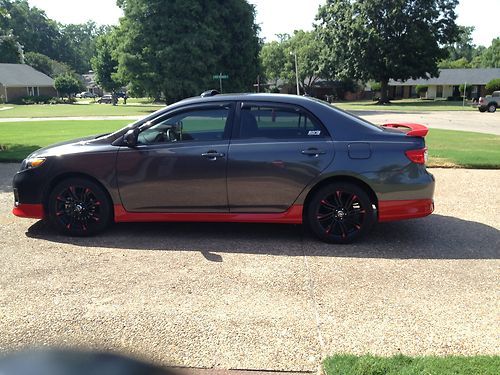 Buy Used 2012 Toyota Corolla S Sedan 4 Door 1 8l In