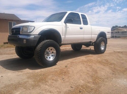 Lifted 1999 toyota tacoma prerunner extended cab pickup 2-door 3.4l sts turbo