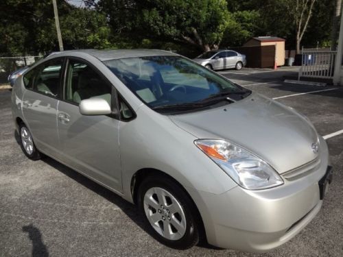 2005 prius 1 owner~1 of the nicest 05 around~beauty~ready to go anywhere
