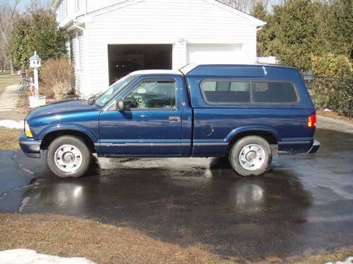 1998 gmc  sonoma pickup truck sls
