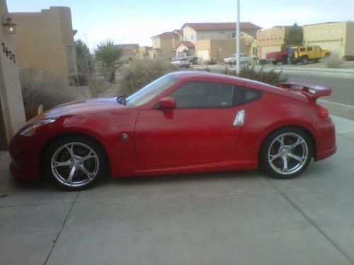 2009 370z nismo red 1150 miles
