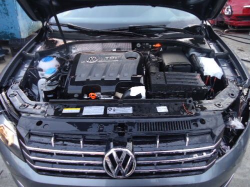 2013 Volkswagen Passat TDI Diesel Leather - Front End Hit - Salvage/Repairable, image 12