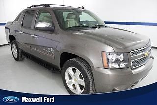 11 chevrolet avalanche lt, comfortable leather seats, texas edition, we finance!