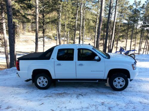 2007 Z71 Chevy Avalanche with only 39,000 miles, US $26,500.00, image 2