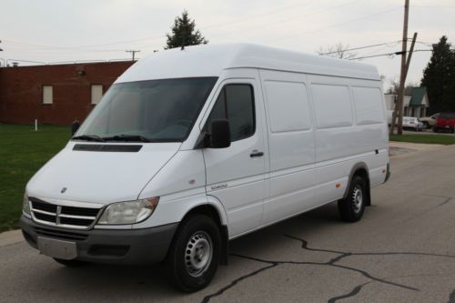 2004 dodge sprinter 2500  158&#034; high roof fully loaded serviced