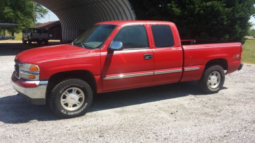 One owner gmc sierra 1500 4wd z71 3rd door runs and drives great priced to sell