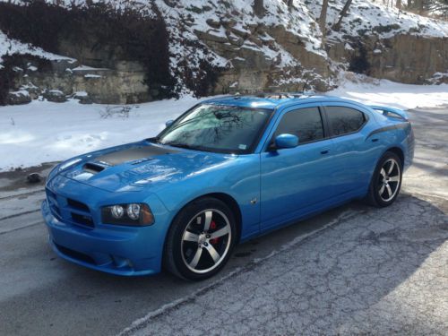 Charger srt/8 super bee #940 of 1000 made impeccable with free shipping !