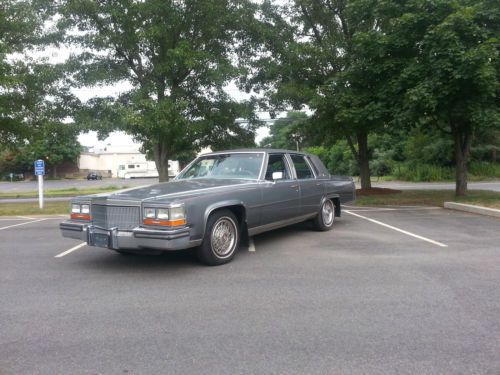 1989 cadillac brougham de elegance with &#034;premiere roof&#034; option