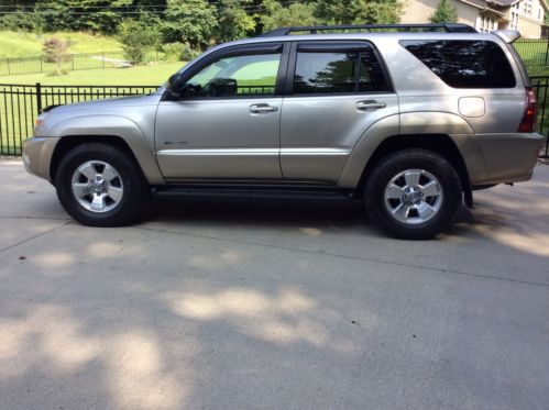 4runner toyota 0l sr5 utility owner 2004 sport door cars 2040 order place