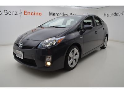 2010 toyota prius 3, clean carfax, 1 owner, leather, nav, camera, jbl, xenon